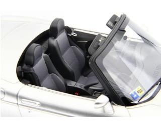 Fiat Barchetta 1995 Grigio Steel Met. Laudoracing 1:18 Resinemodell (Türen, Motorhaube... nicht zu öffnen!)